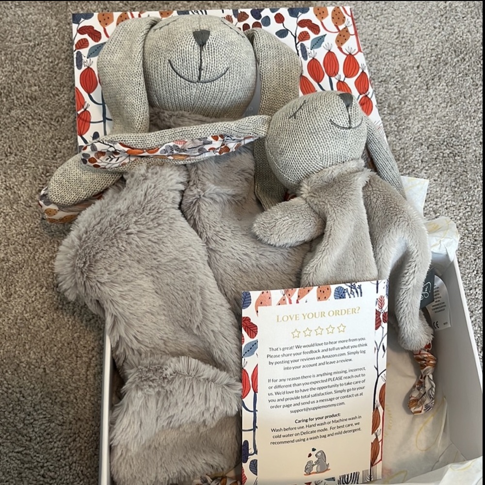 Yuppie Mommy Bonny & Bo Lovey Set